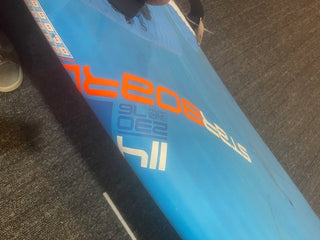 STARBOARD CARVE IQ 114L 2018 - AILERON/FIN INCL. (U-PIBR03-251016-03)