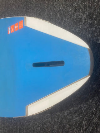 STARBOARD CARVE IQ 114L 2018 - AILERON/FIN INCL. (U-PIBR03-251016-03)
